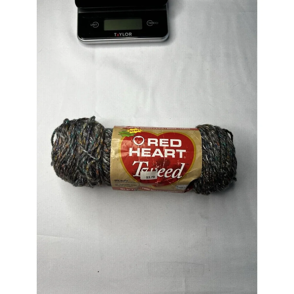 Red Heart Tweed Yarn 7079 Charcoal Worsted 4 Acrylic Made in USA Discontinued